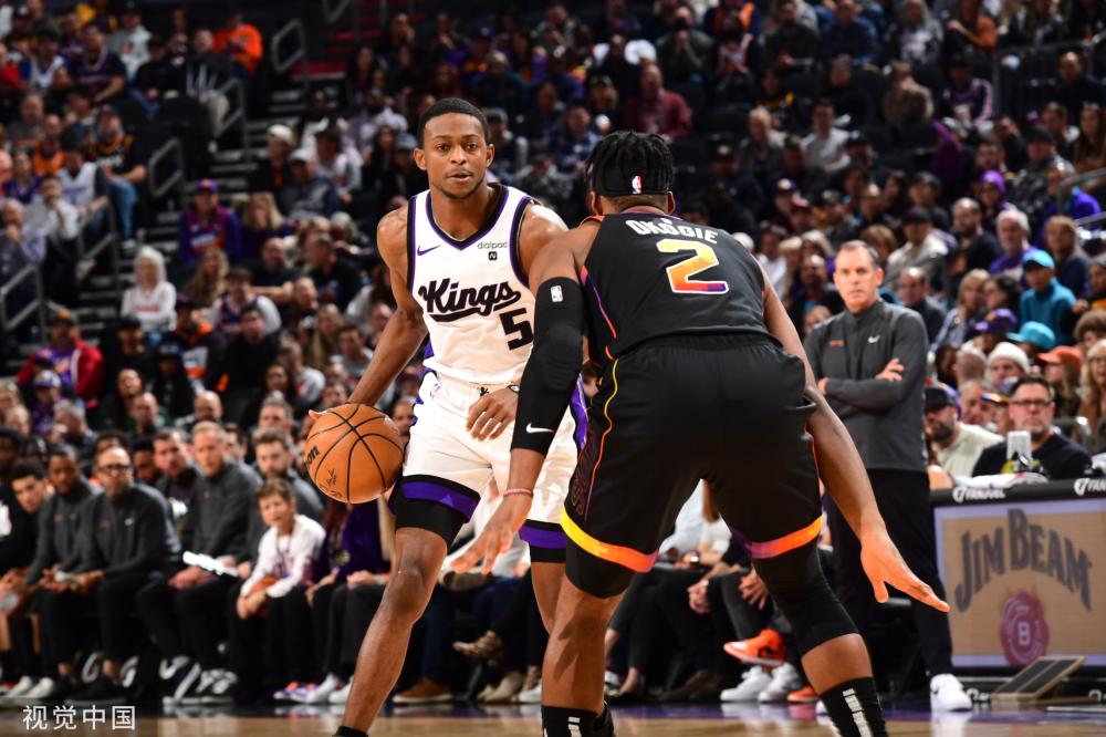 与此同时 与此同时