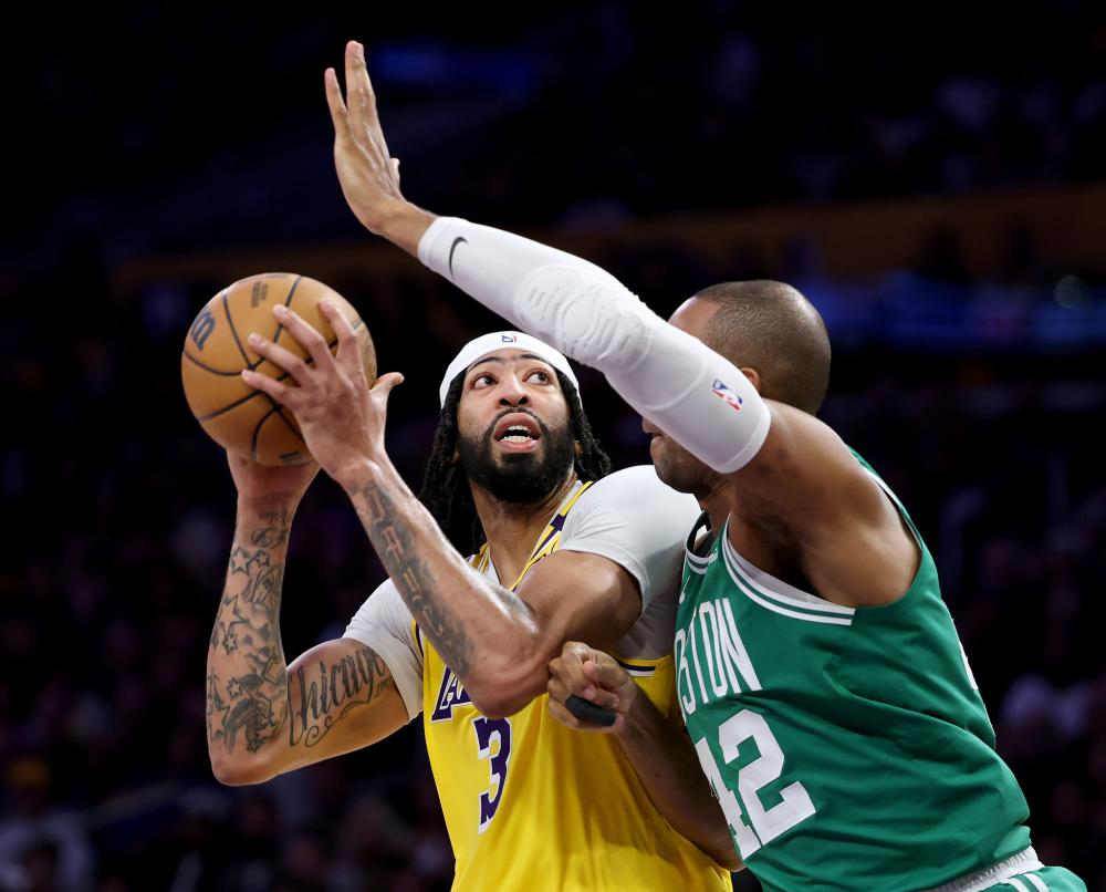 而在这场比 而在这场比