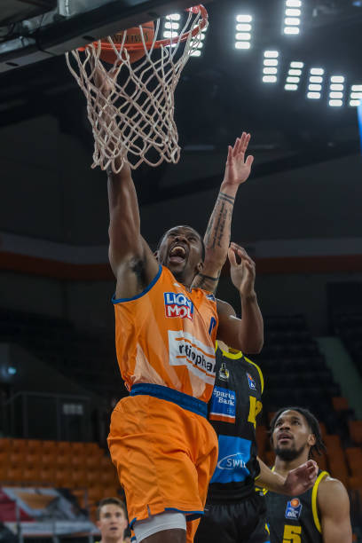 与阿森纳的 与阿森纳的